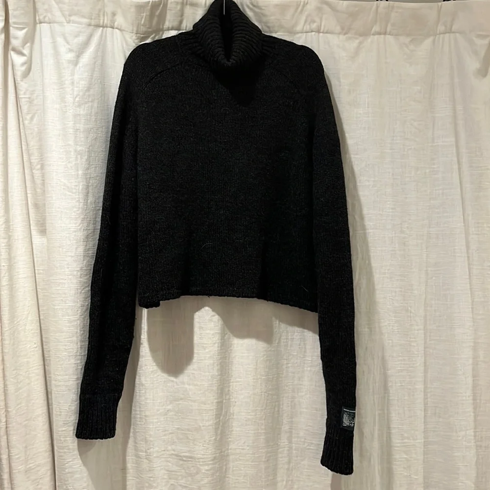 Reese Cooper | Big Sky Japanese Virgin Wool Turtlneck Sweater - Picture 2 of 7